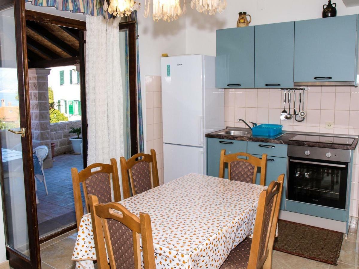 Apartments Vukovic Постира Екстериор снимка
