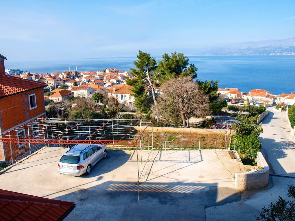 Apartments Vukovic Постира Екстериор снимка