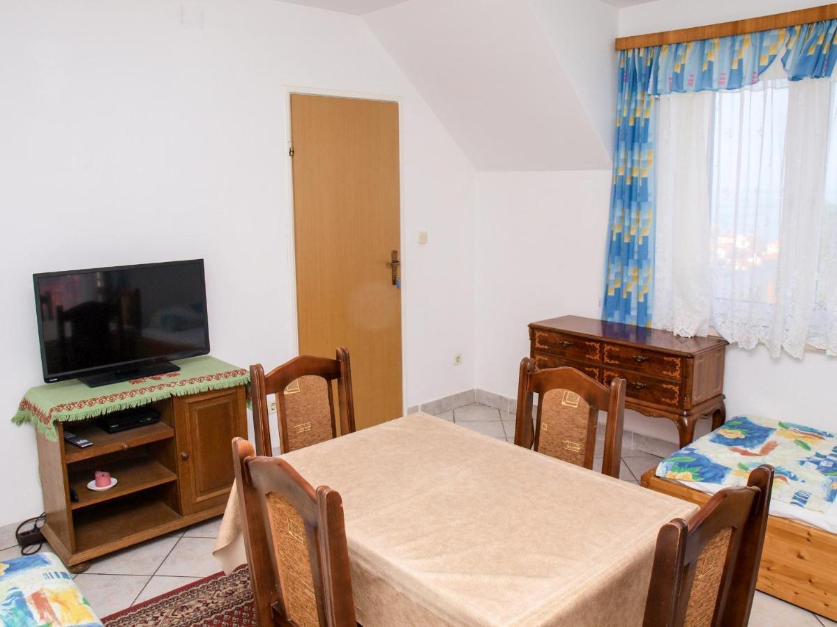 Apartments Vukovic Постира Стая снимка
